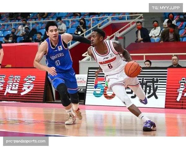 广东末节领先8分被逆转 连续四次进攻打铁专注力涣散 广东末节领先8分被逆转 连续四次进攻打铁专注力涣散